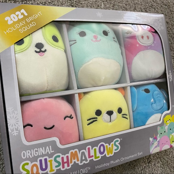 NEW 2021 Holiday Bright Squad Mini Squishmallow Pack - Picture 5 of 5